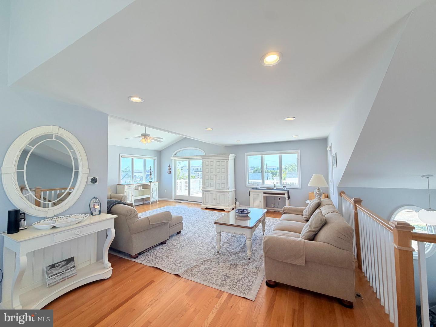 212 N Barnegat Ave Property Photo 10