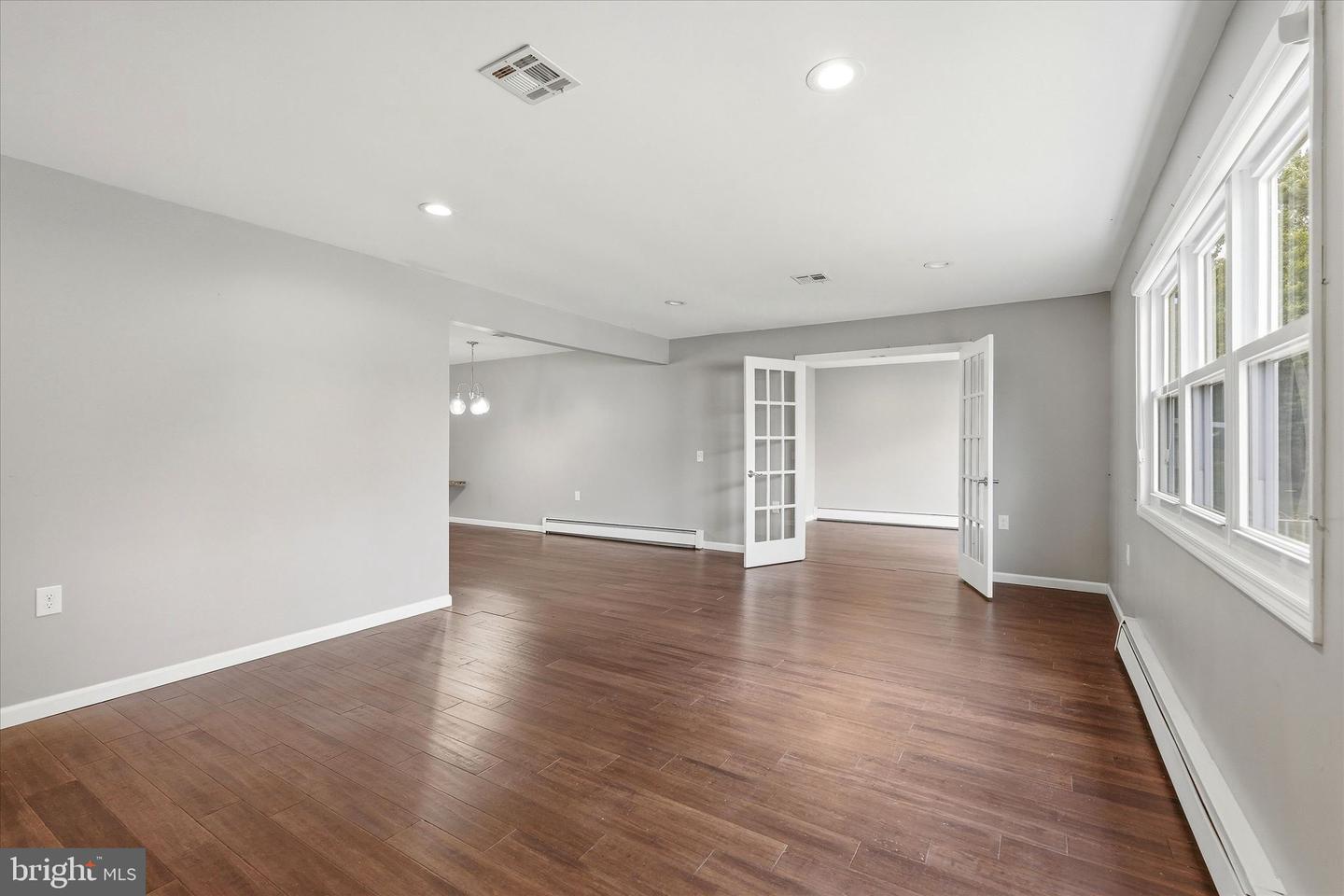 298 Costa Mesa Dr Property Photo 12