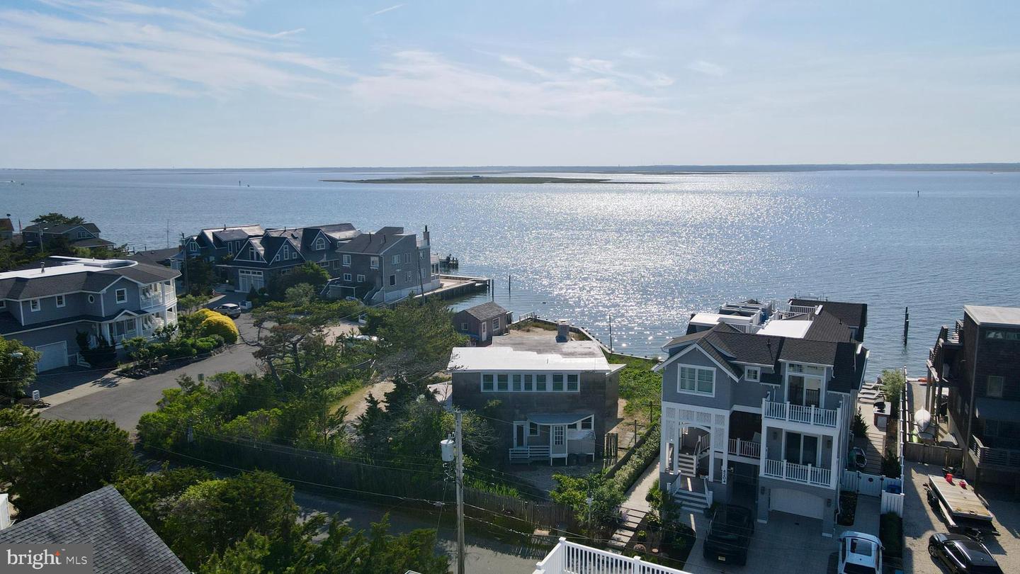 8202 BAY TER Property Photo 1