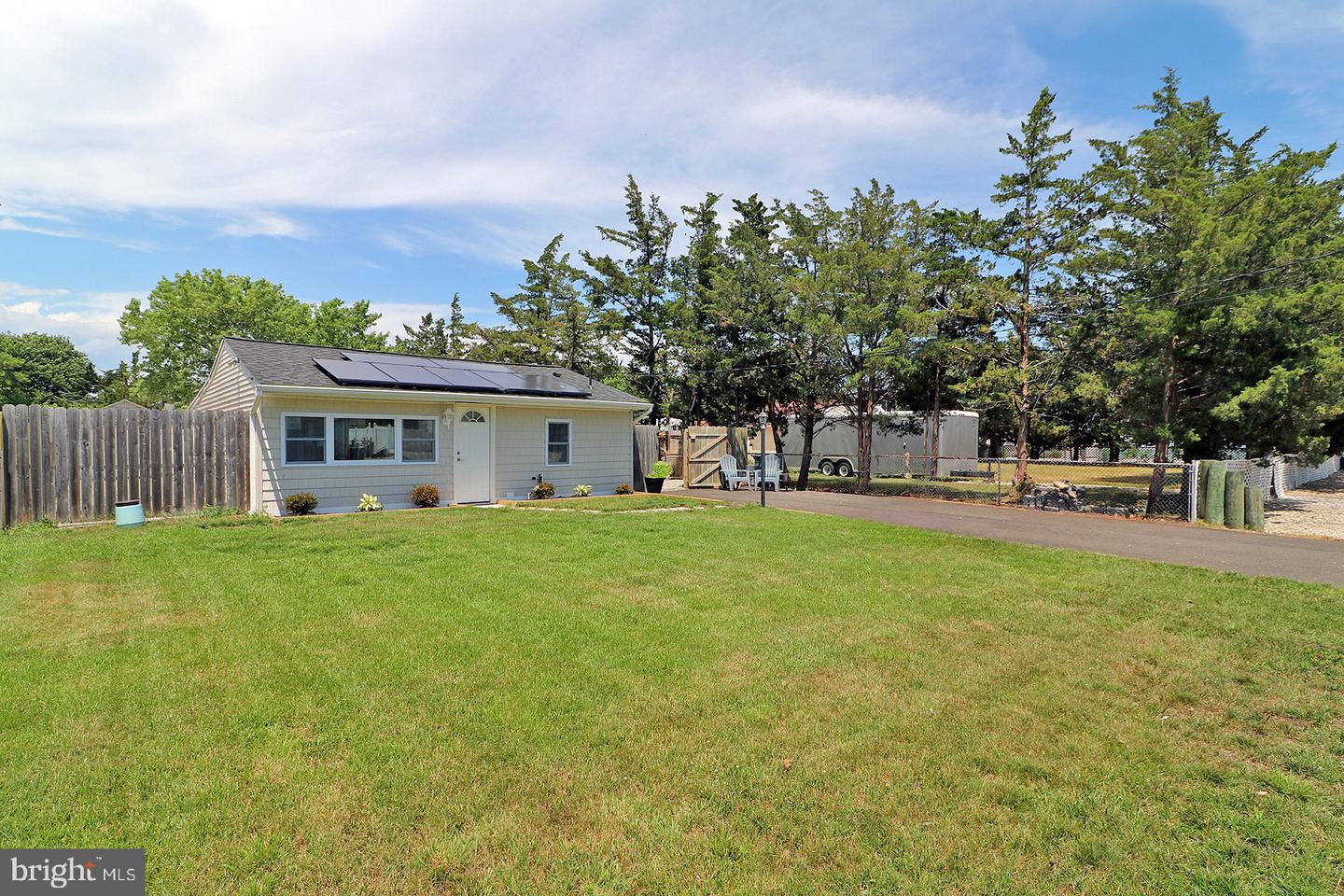 1016 Waterview Way Property Photo 3