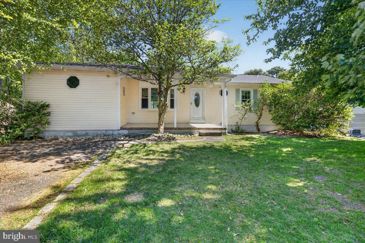 113 Lubbers Ln Property Photo 1