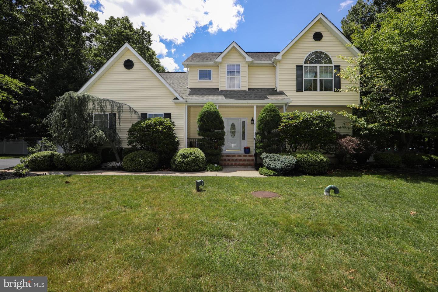 7 Kindling Way Property Photo 1