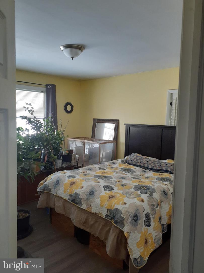 3 Demaret Property Photo 5