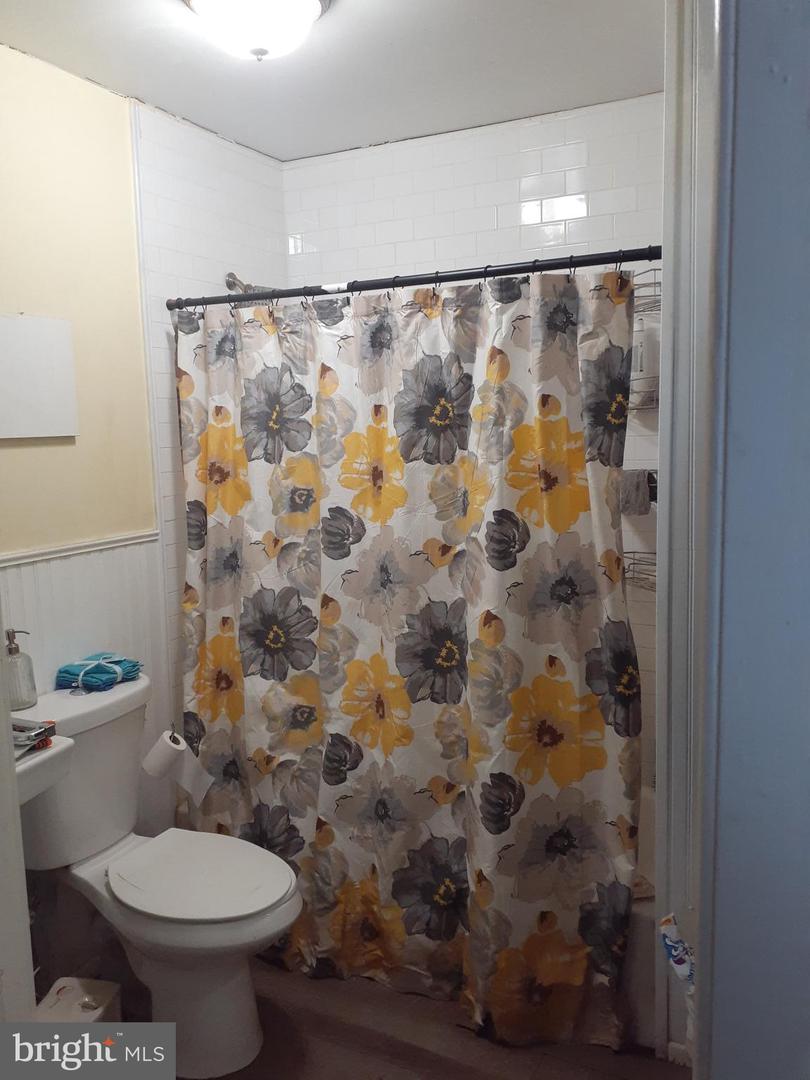 3 Demaret Property Photo 7