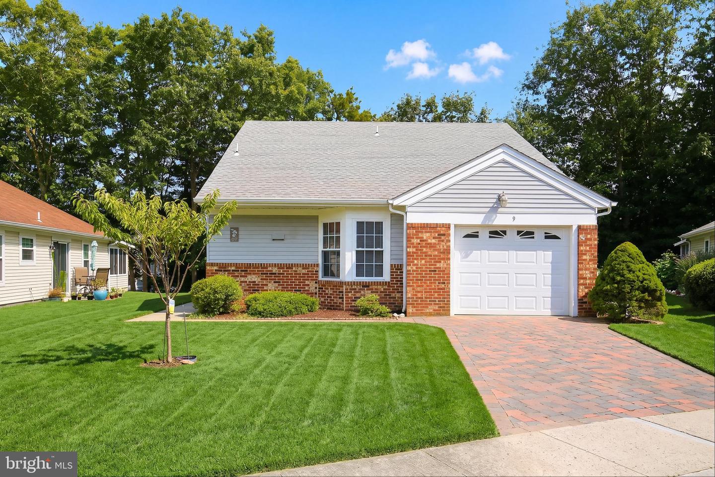 9 Dove Tree Ct Property Photo 1