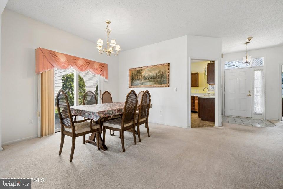 84 Chain Blvd Property Photo 19