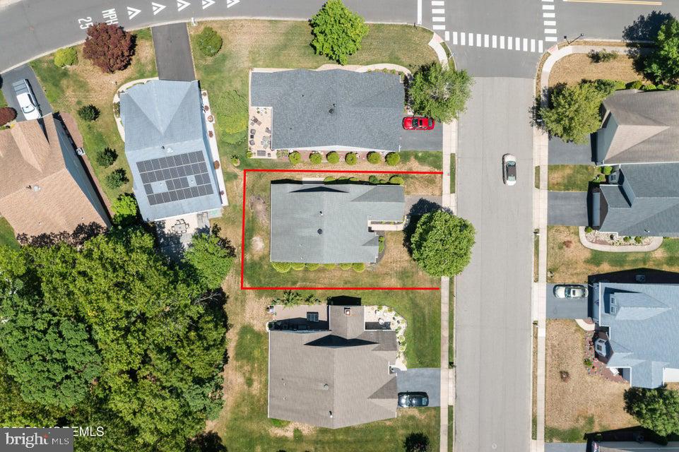 84 Chain Blvd Property Photo 30