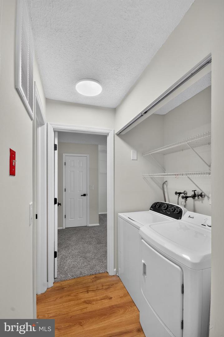310 Owls Nest Ct Property Photo 27