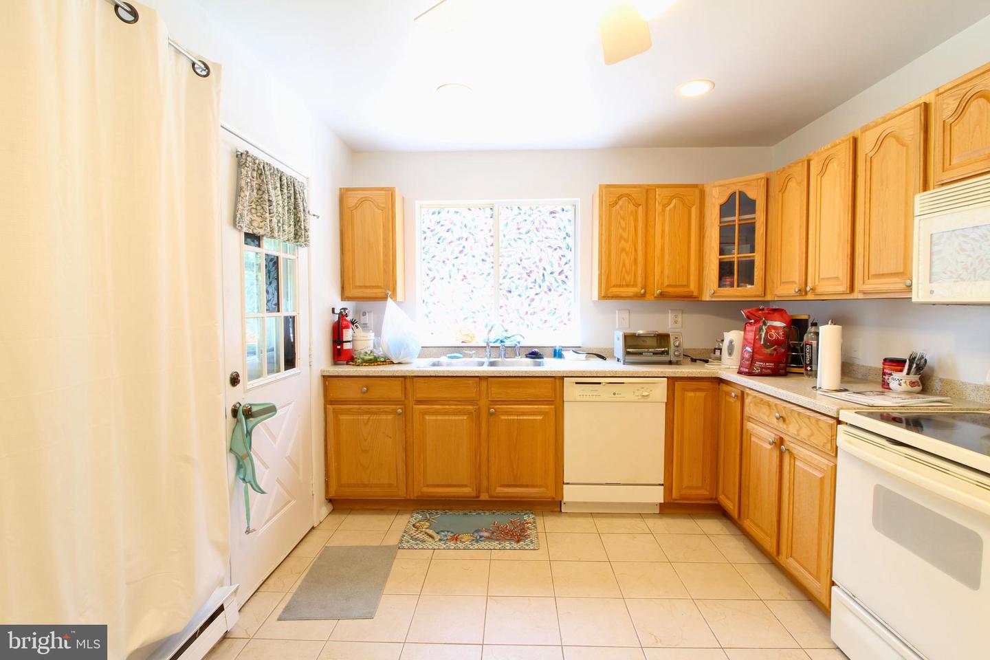 680-b Huntington Dr Property Photo 11