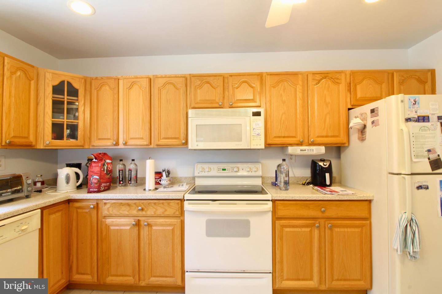 680-b Huntington Dr Property Photo 12