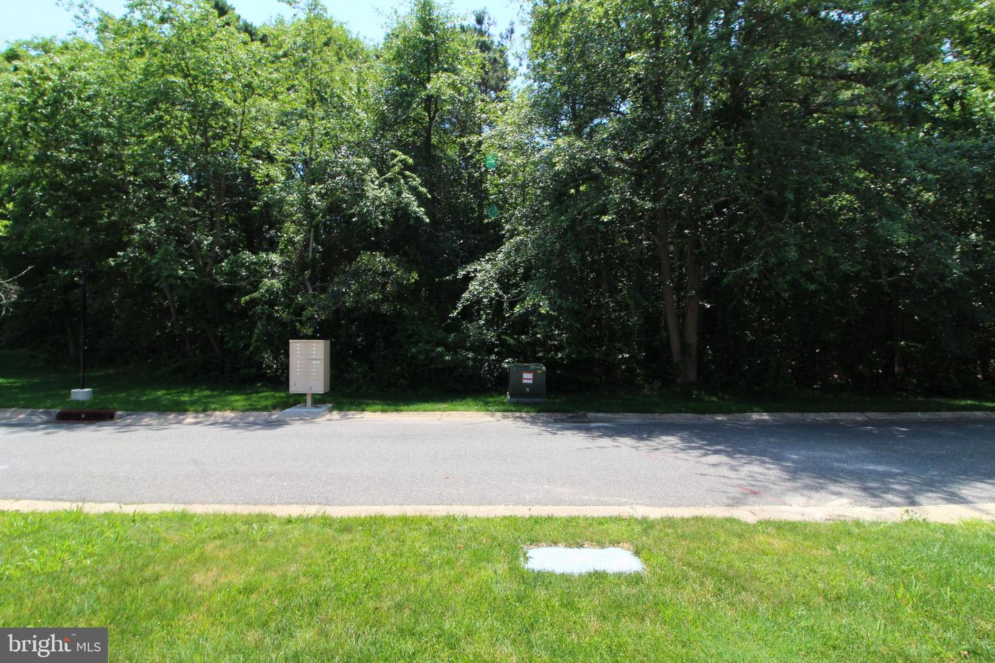 680-b Huntington Dr Property Photo 20
