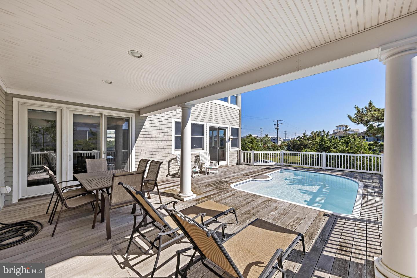 10-a Long Beach Blvd Property Photo 18