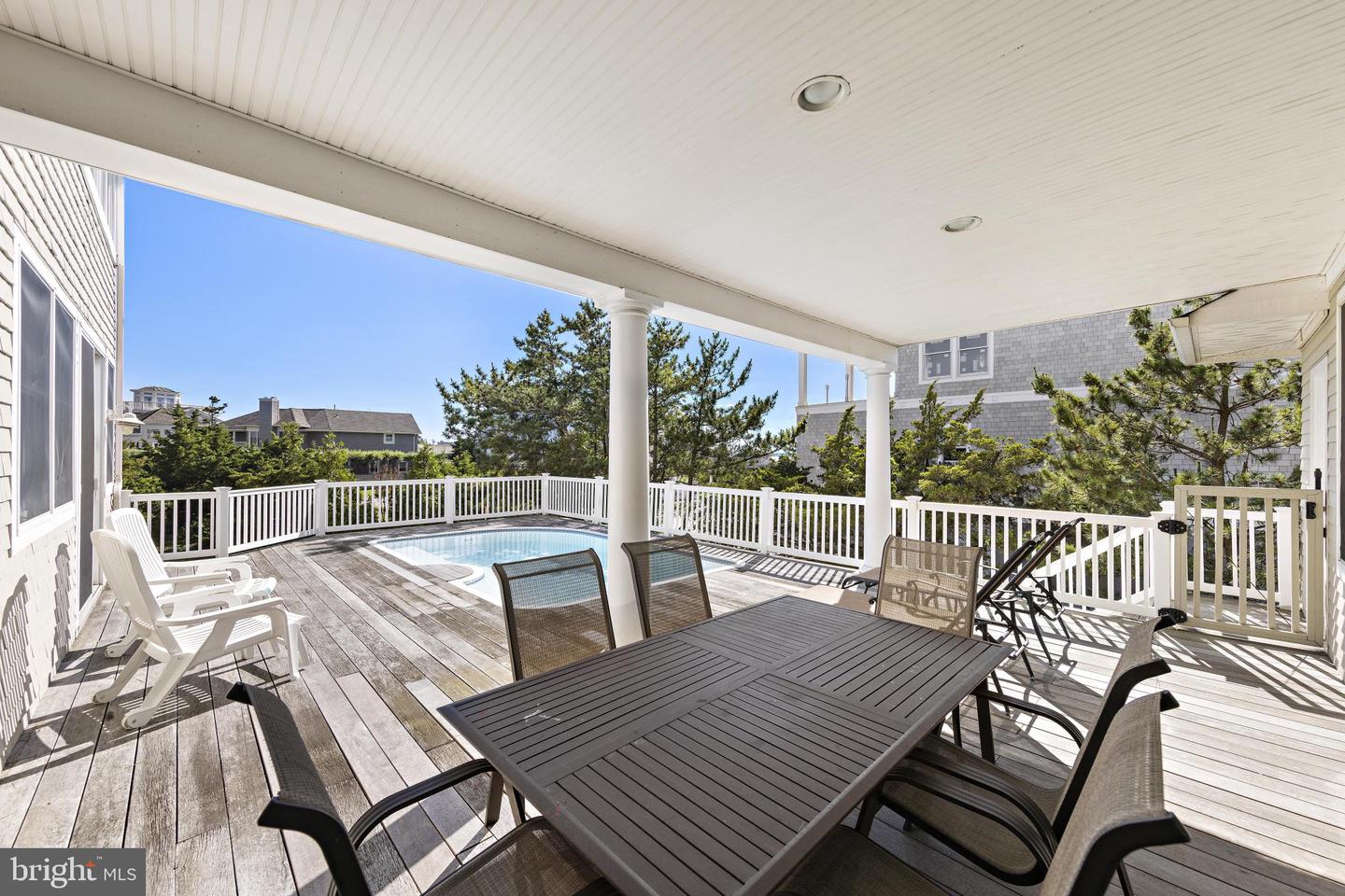 10-a Long Beach Blvd Property Photo 19