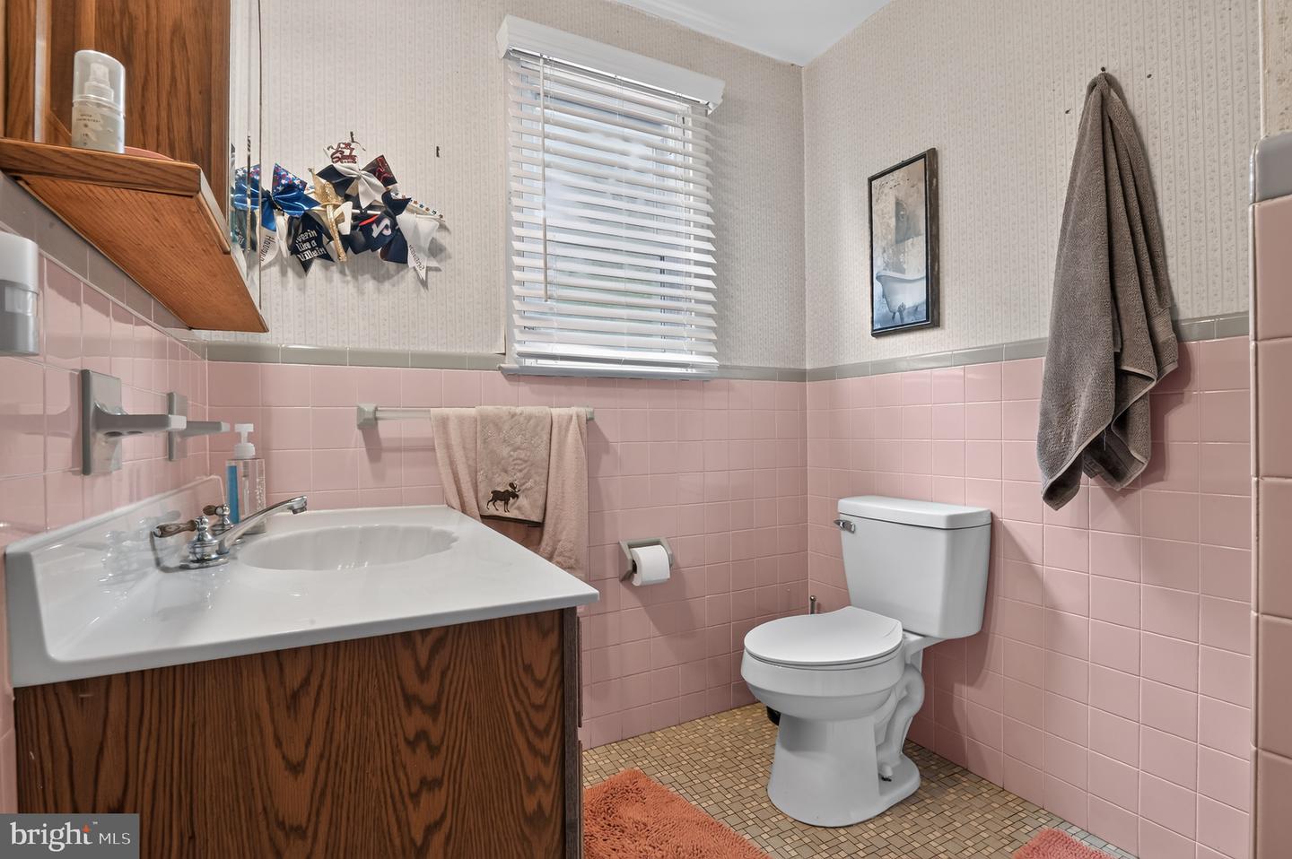 28 Cedar St Property Photo 23