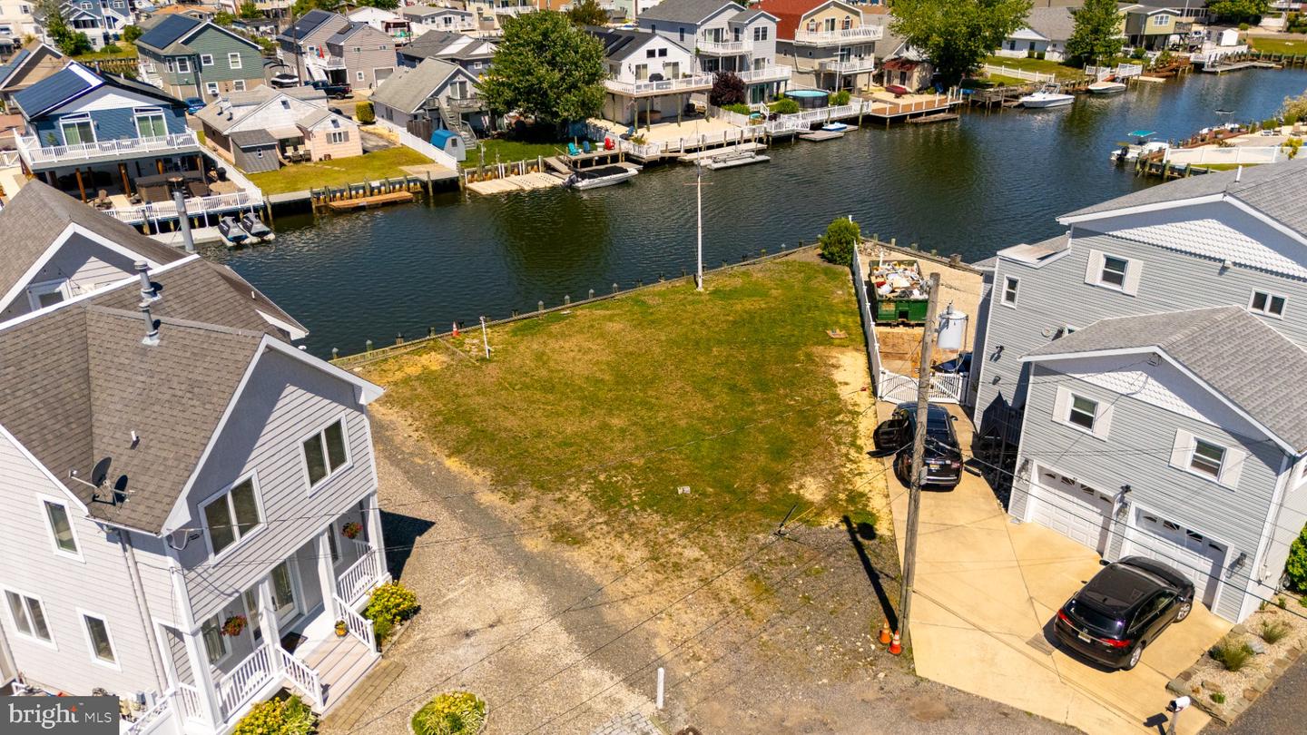 44 W Boat Dr Property Photo 4