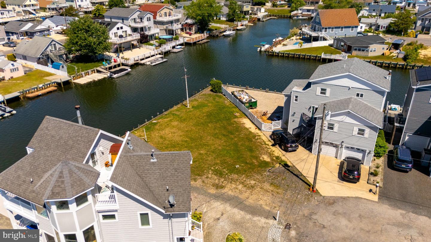 44 W Boat Dr Property Photo 8