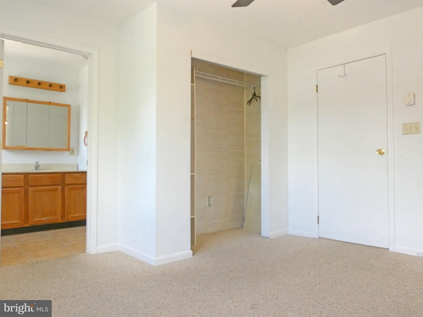 93 Outboard Ave Property Photo 17