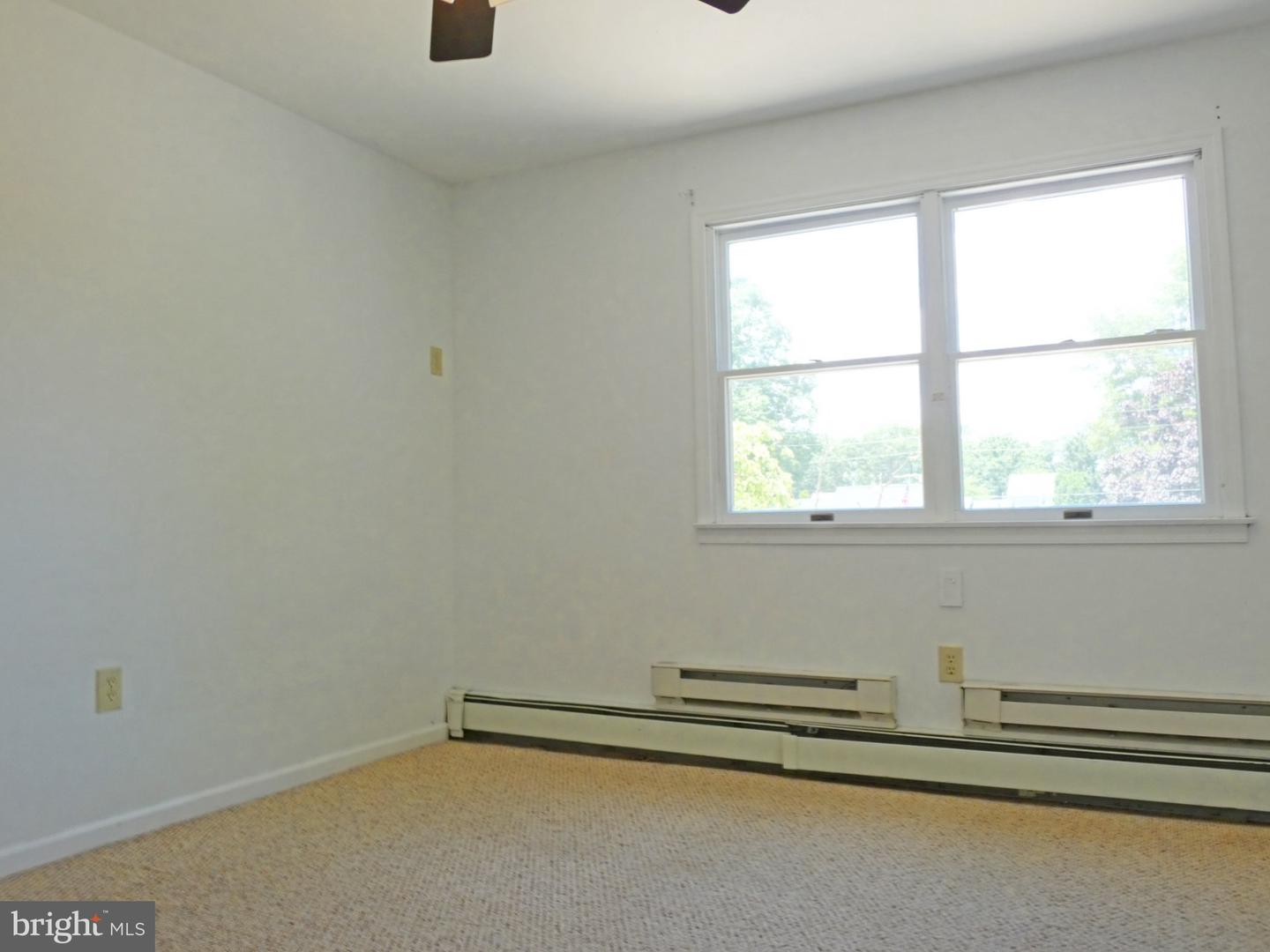 93 Outboard Ave Property Photo 18