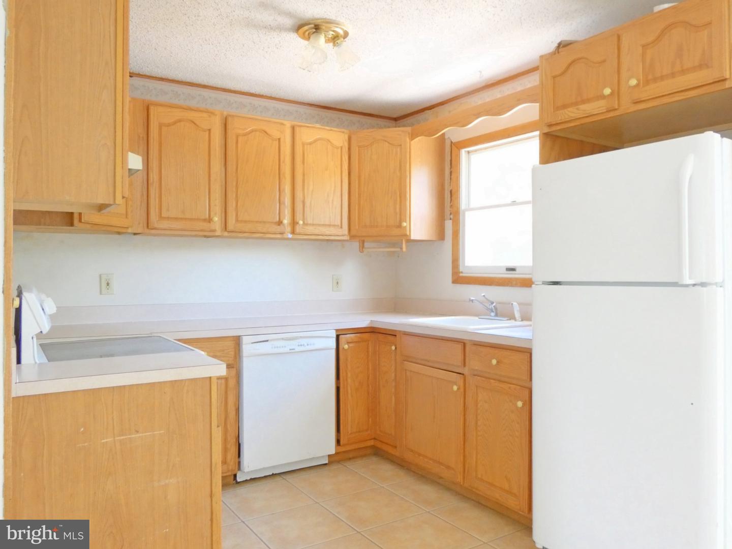 93 Outboard Ave Property Photo 22