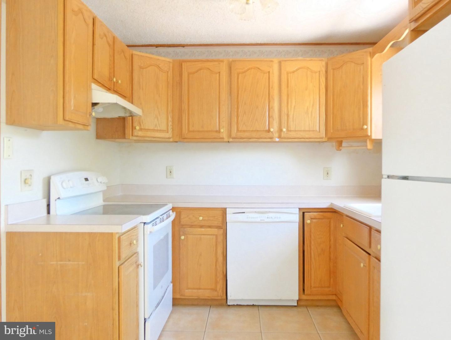 93 Outboard Ave Property Photo 23