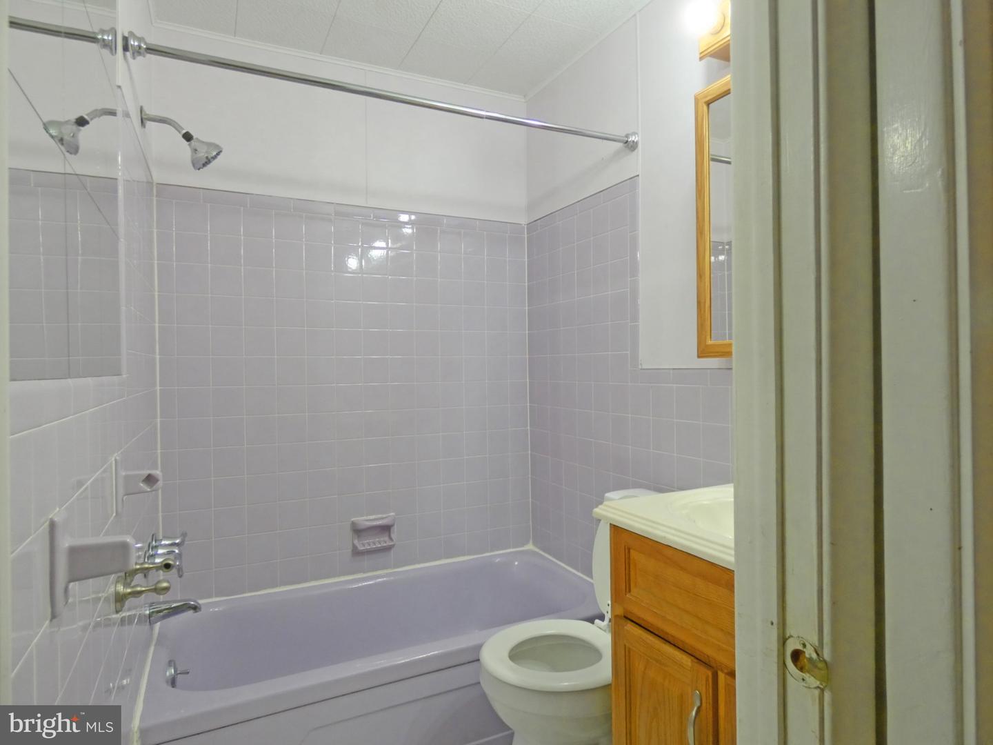 93 Outboard Ave Property Photo 25
