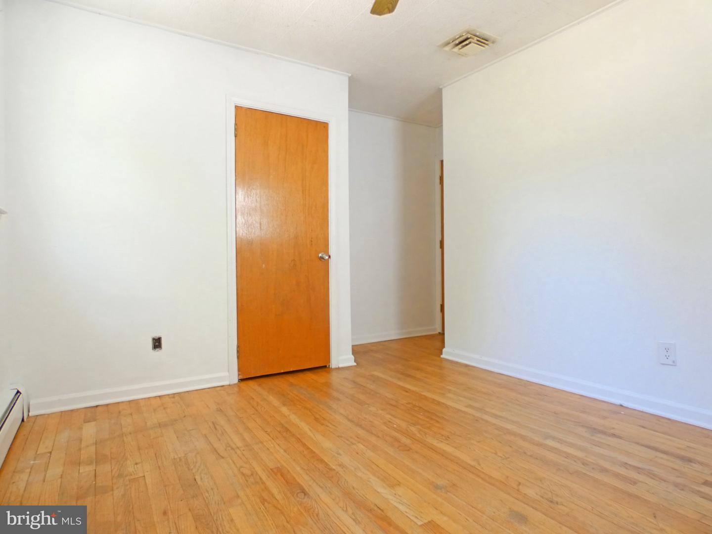 93 Outboard Ave Property Photo 27