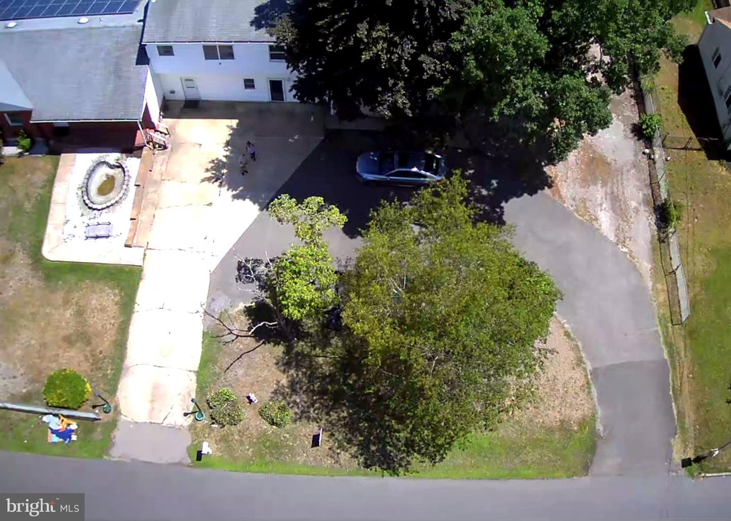 93 Outboard Ave Property Photo 53