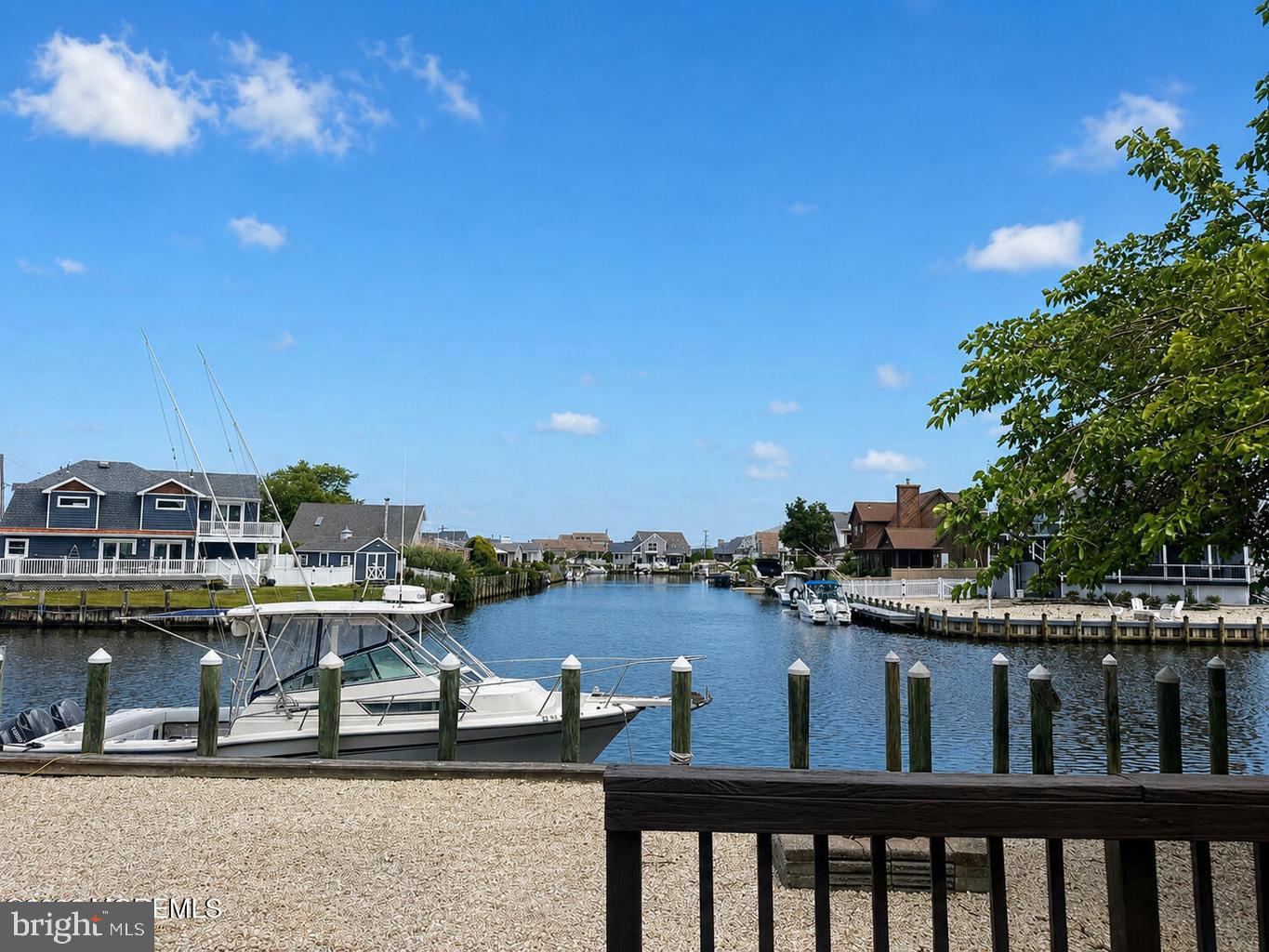974 Capstan Dr Property Photo 2