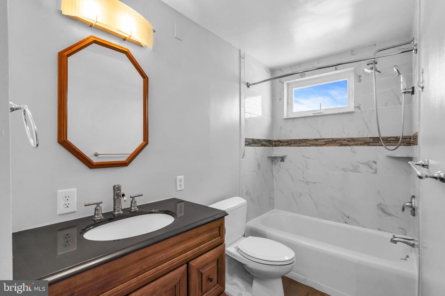 974 Capstan Dr Property Photo 12