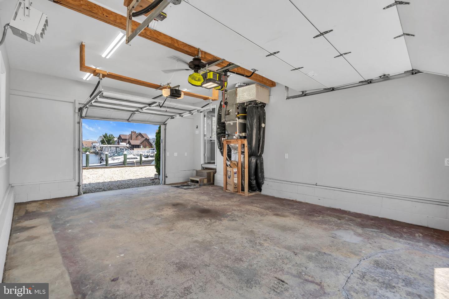 974 Capstan Dr Property Photo 29
