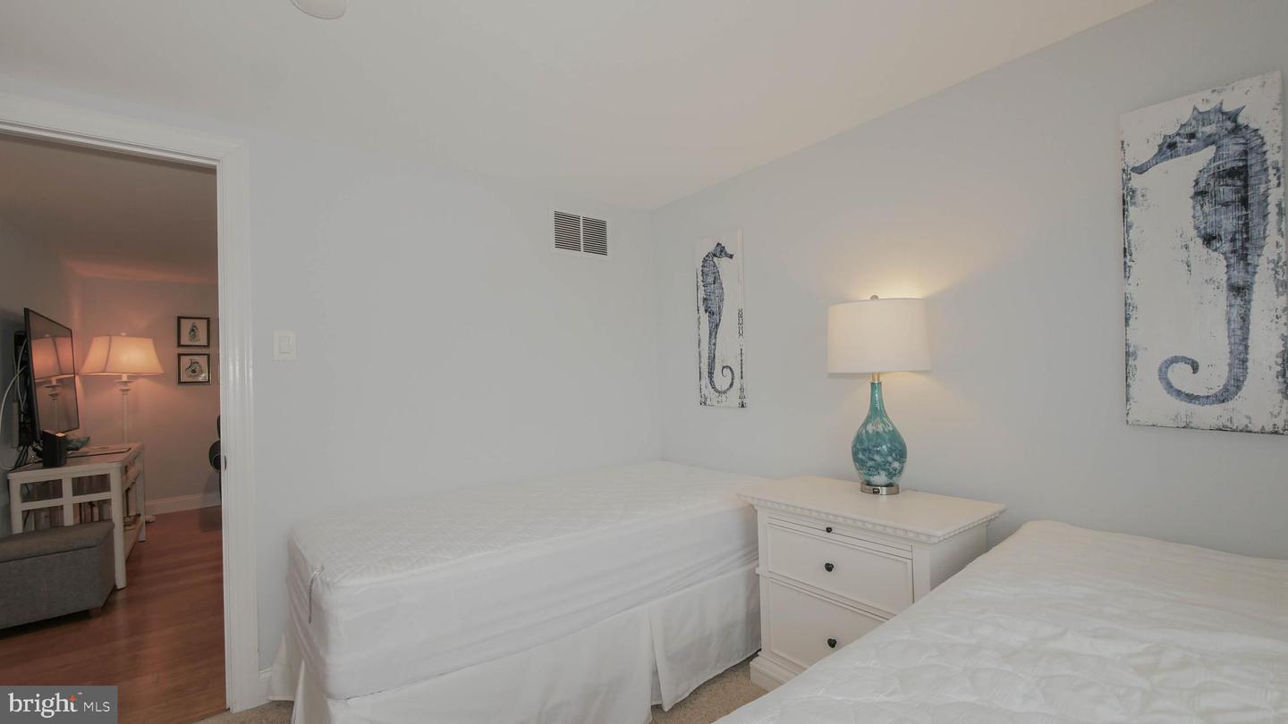 11 E Mercer Ave #9 Property Photo 12