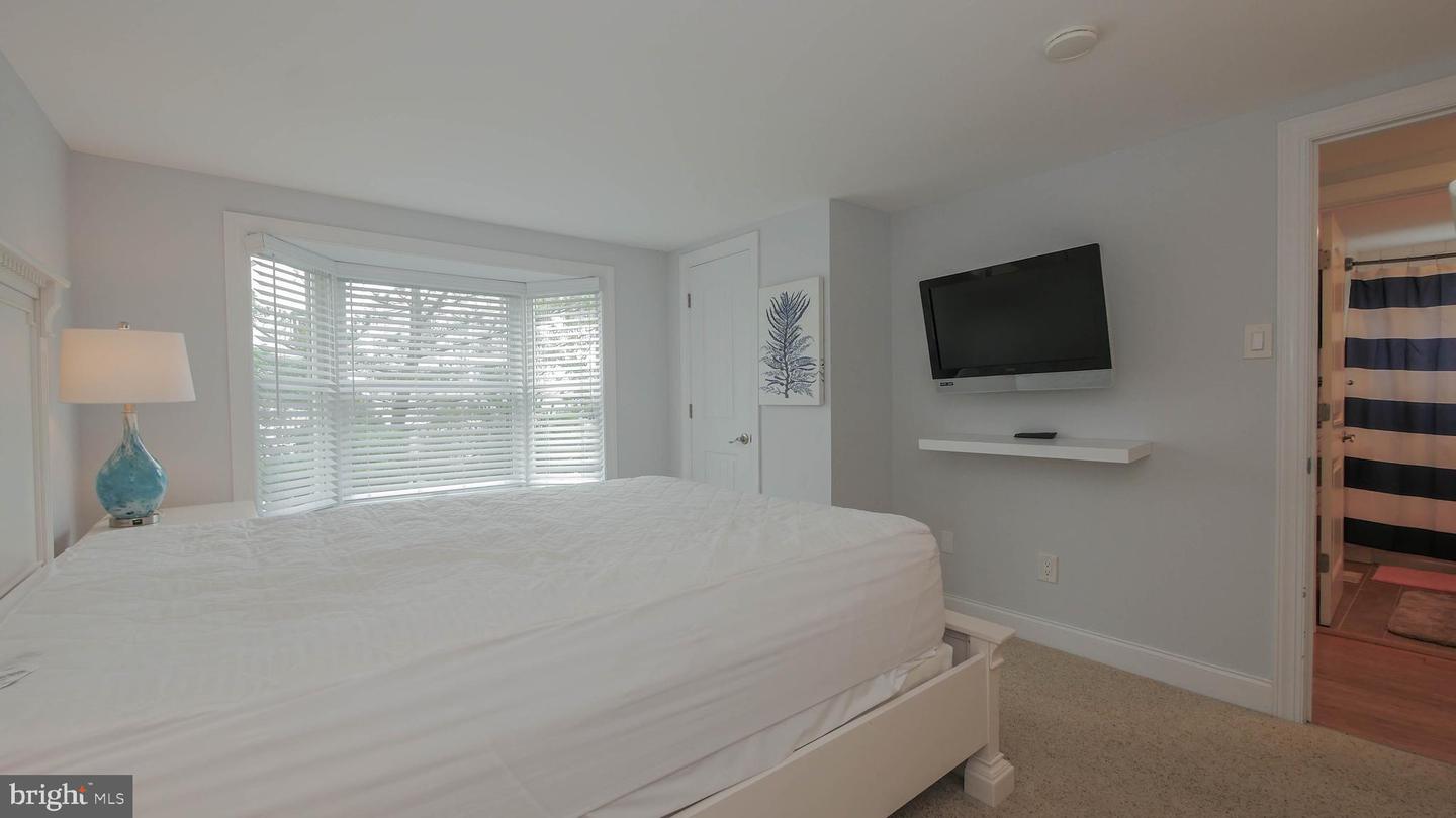 11 E Mercer Ave #9 Property Photo 18