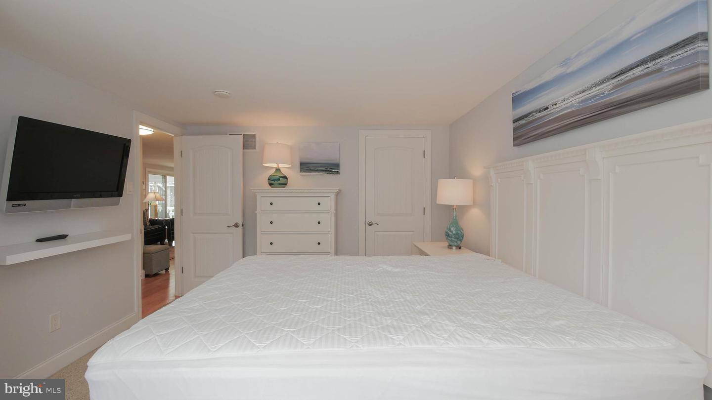 11 E Mercer Ave #9 Property Photo 19