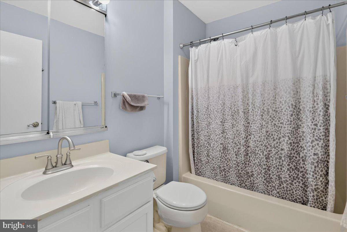 117 Inboard Ave Property Photo 12