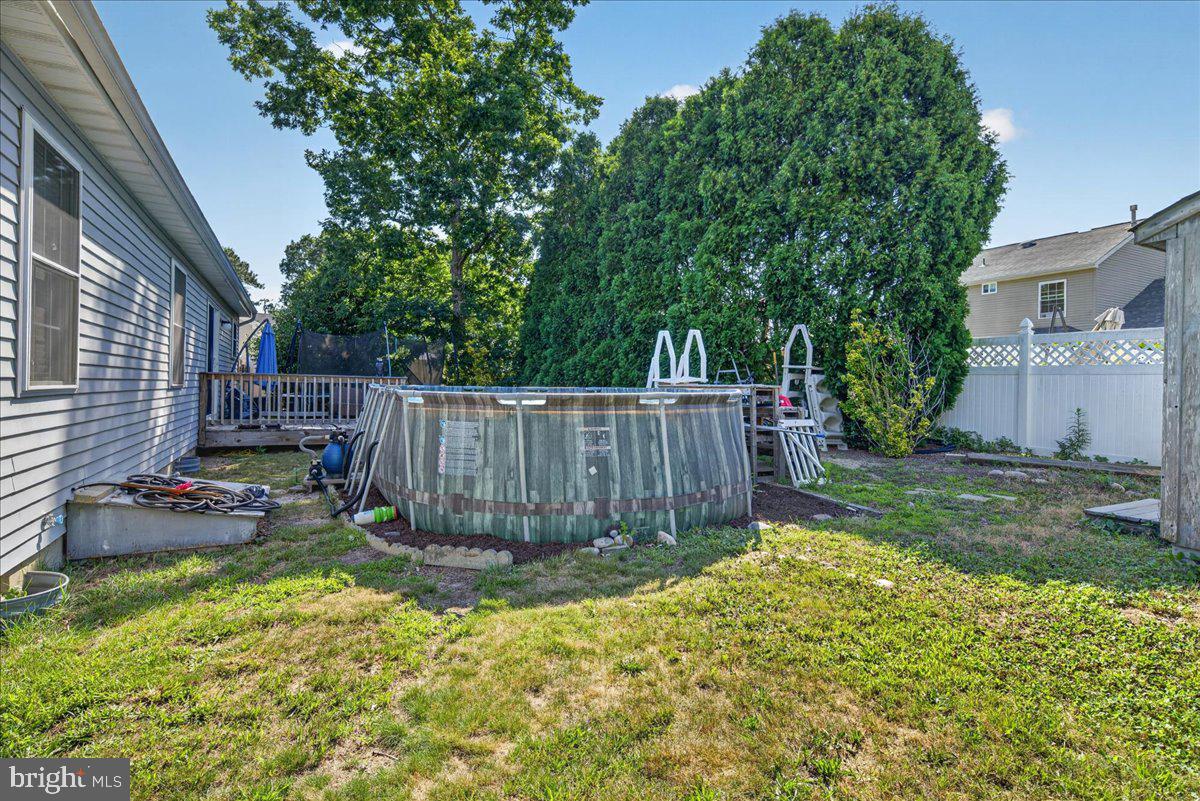 117 Inboard Ave Property Photo 18