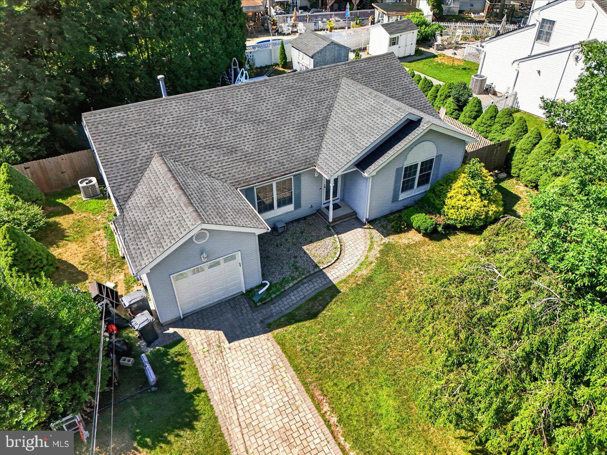 117 Inboard Ave Property Photo 24