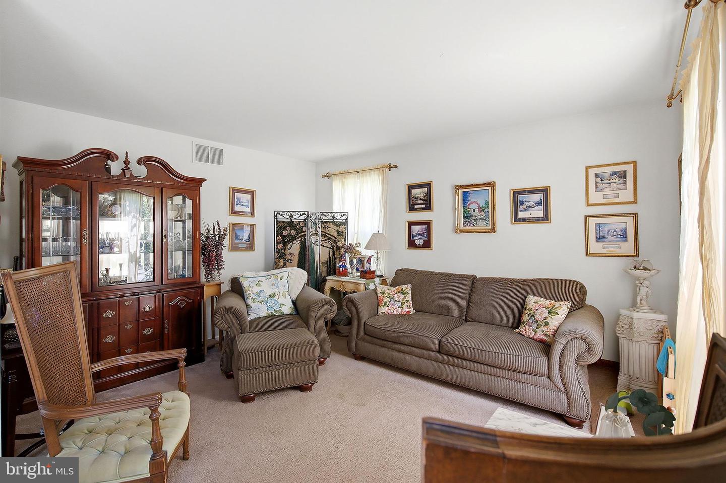 58 Nautilus Dr Property Photo 7