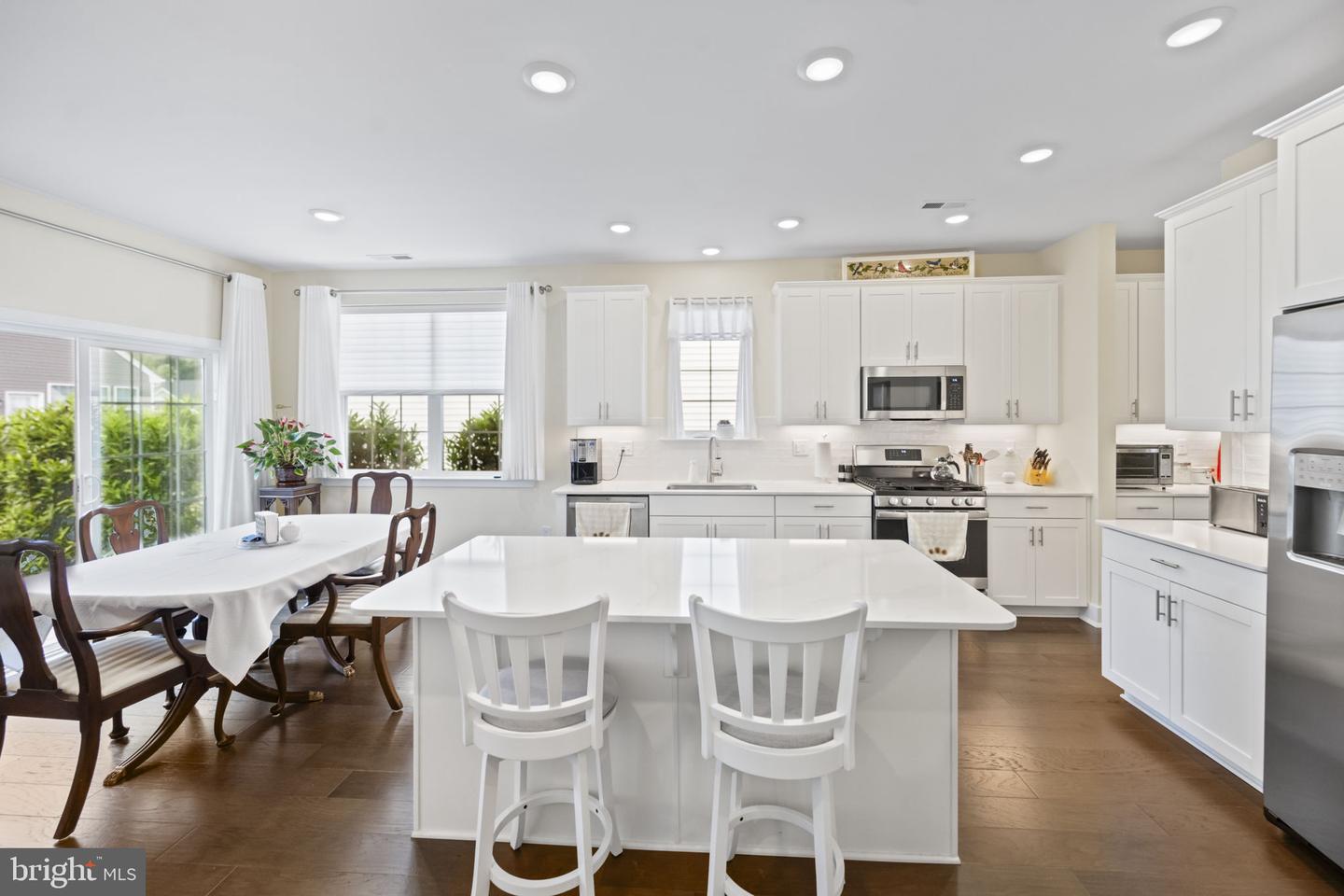 38 Keeneland Property Photo 1