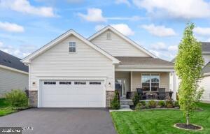 38 Keeneland Property Photo 3