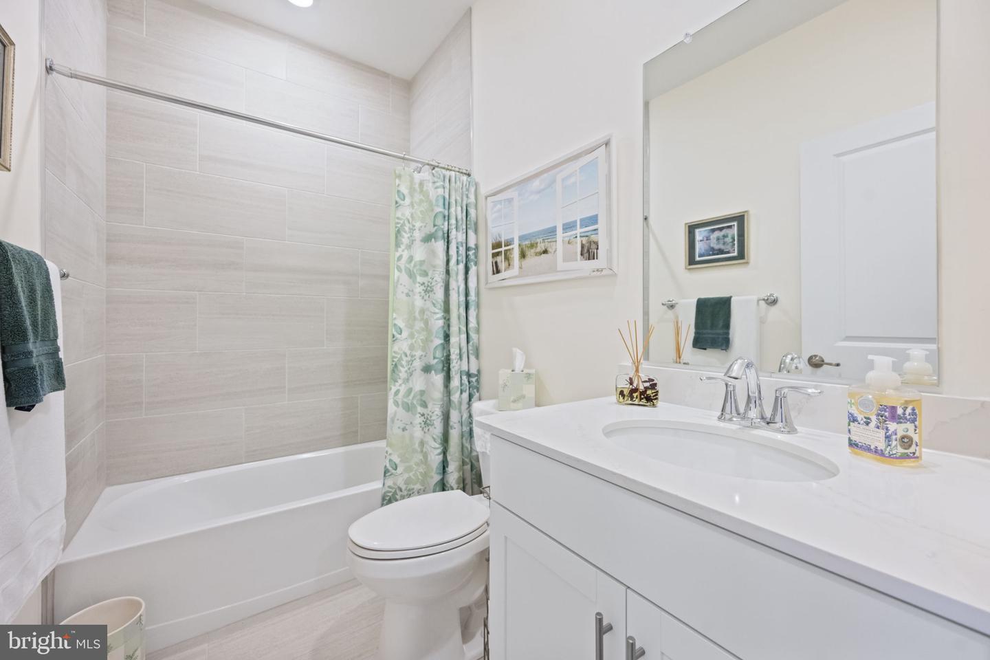 38 Keeneland Property Photo 25