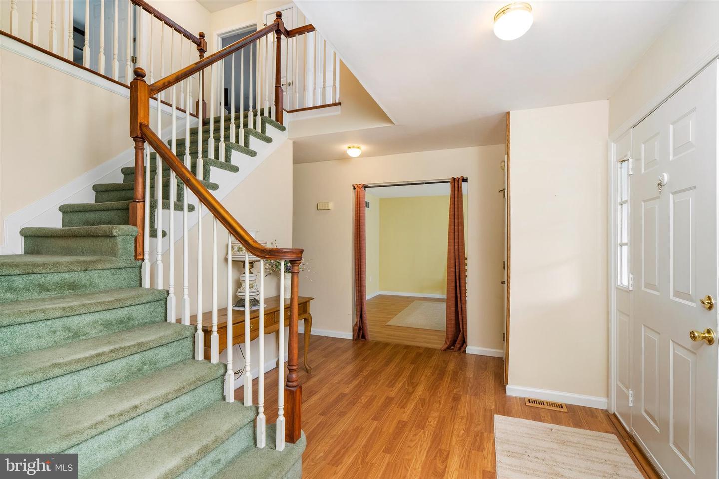 208 N. Success Property Photo 5
