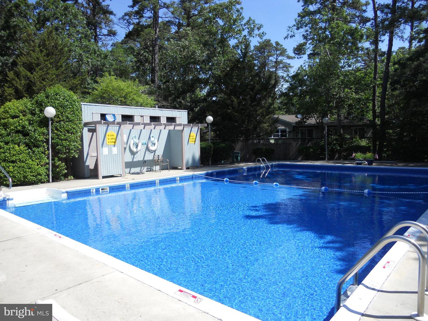 126 E Holly Ln Property Photo 37
