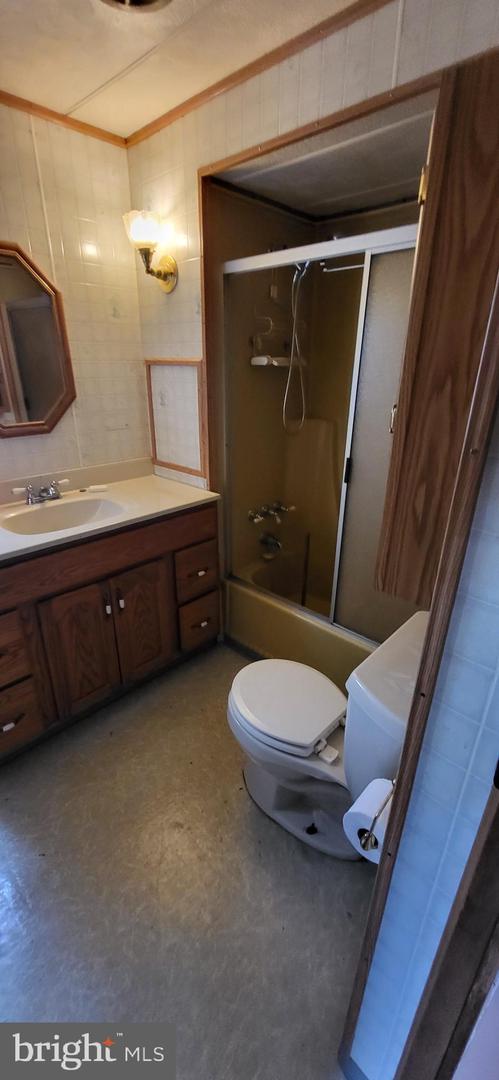 105 Juniper Property Photo 10