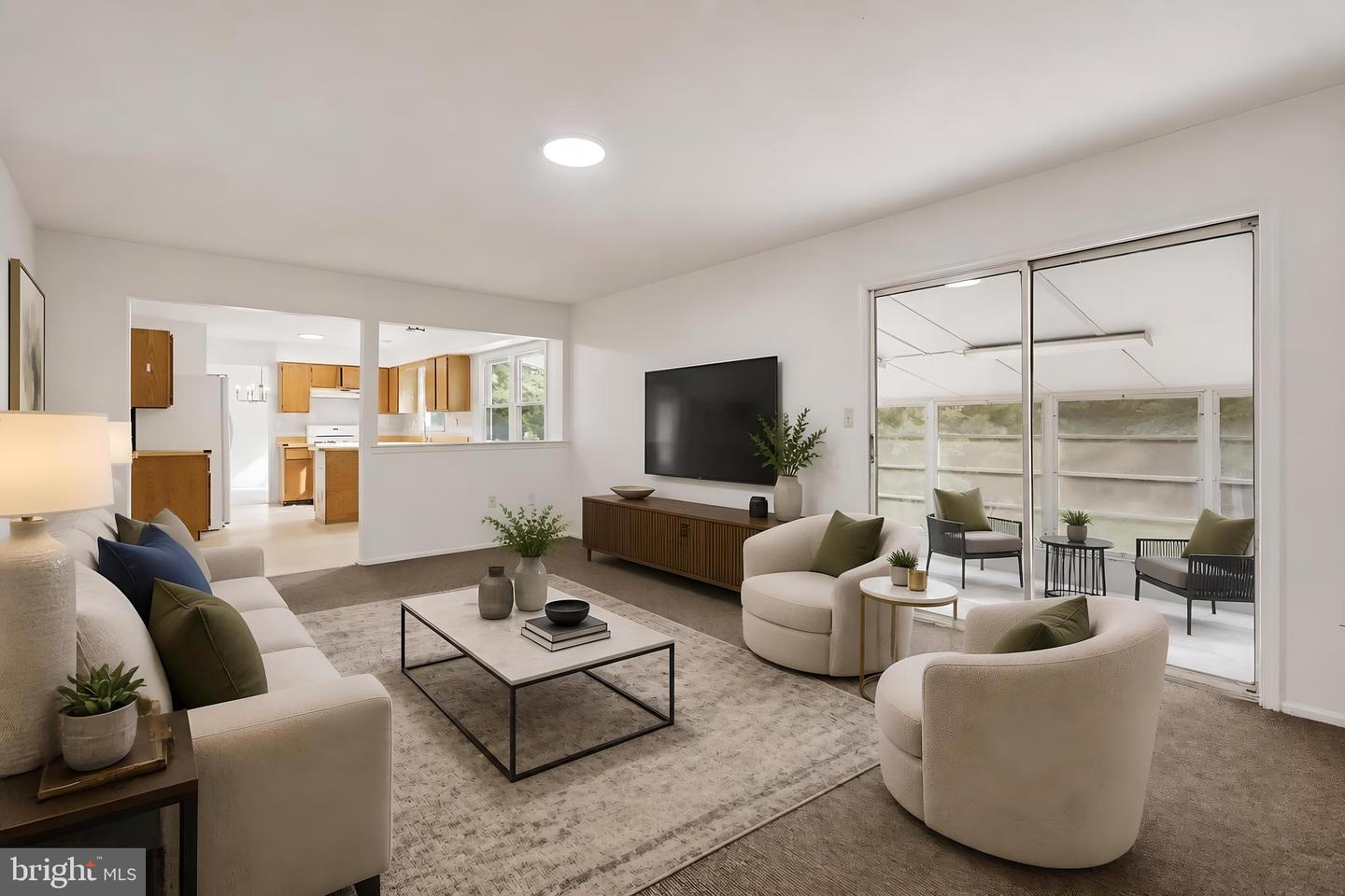 1075 Torremolinos Ct Property Photo 21