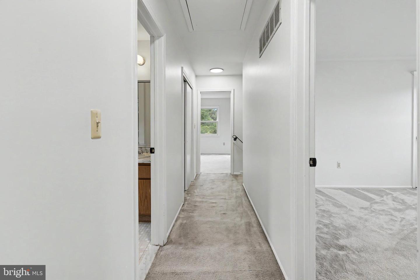 1075 Torremolinos Ct Property Photo 29