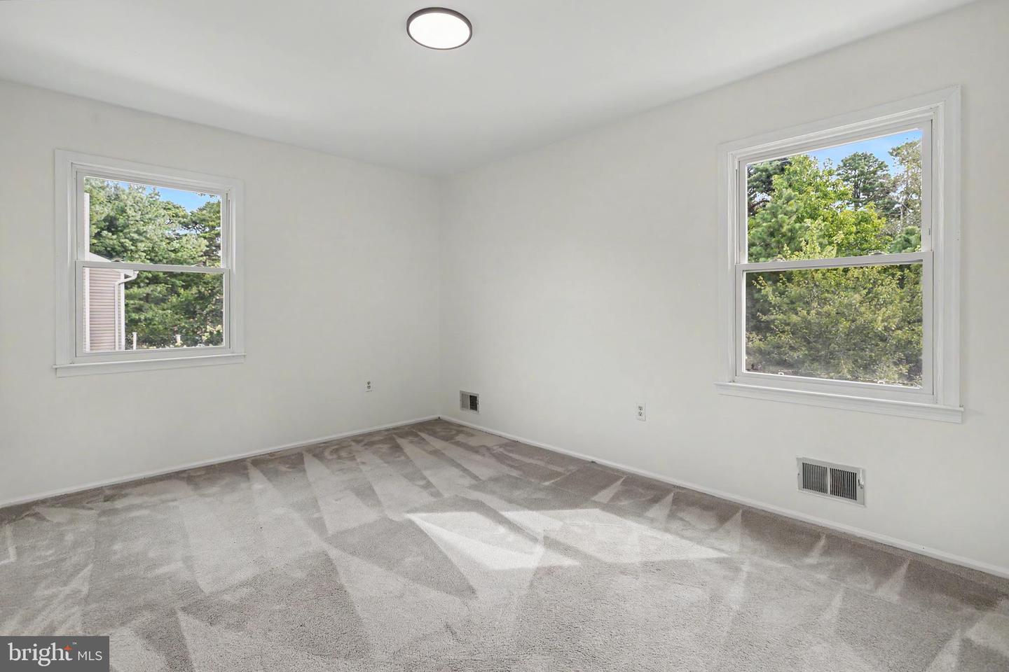 1075 Torremolinos Ct Property Photo 31