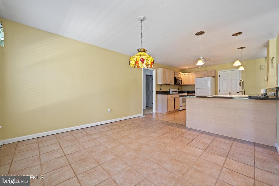 994 Treasure Ave Property Photo 15