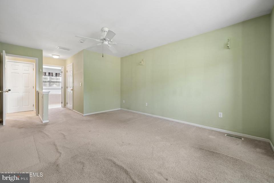 994 Treasure Ave Property Photo 20