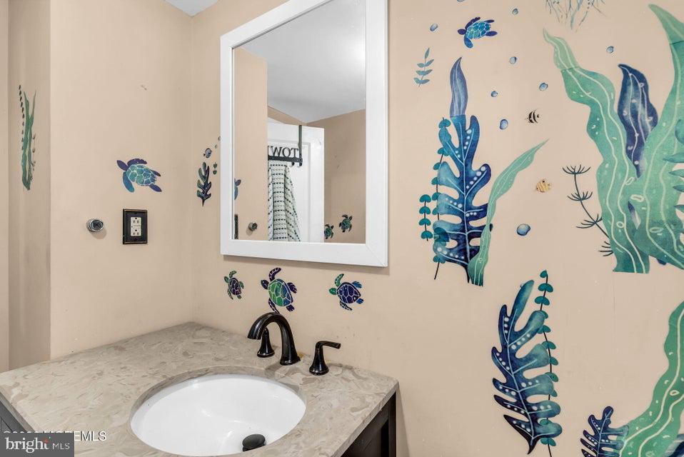 1137 Roe Ave Property Photo 25