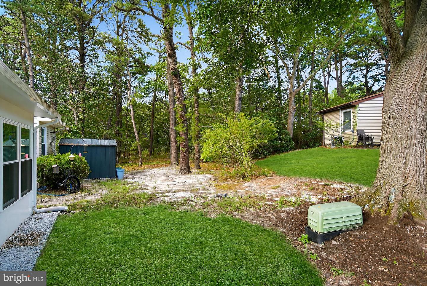 48 Keene St Property Photo 14